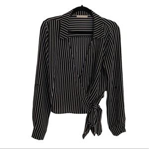 ☀️Black & White Striped Wrap Top